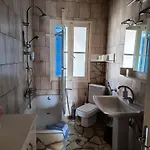 Leon Mare Σκάλα Καλλιράχης