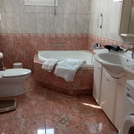 Villa Leon Mare