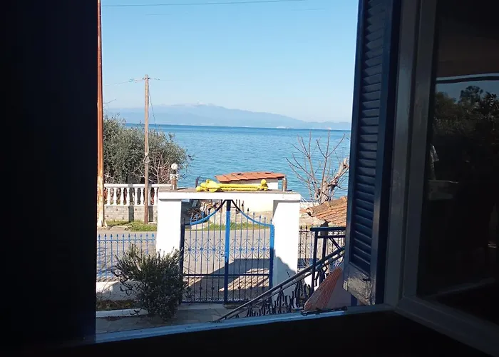 Leon Mare * Σκάλα Καλλιράχης