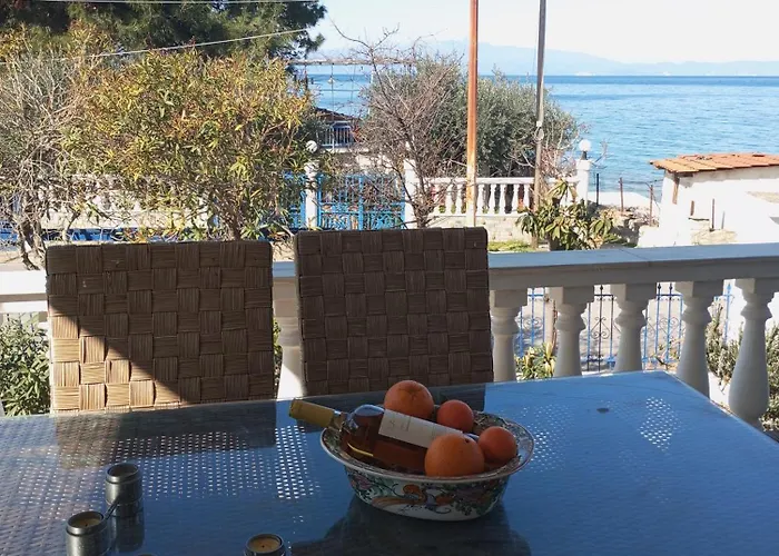 Leon Mare * Σκάλα Καλλιράχης