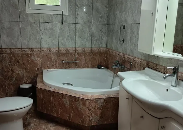 Βίλα Leon Mare *