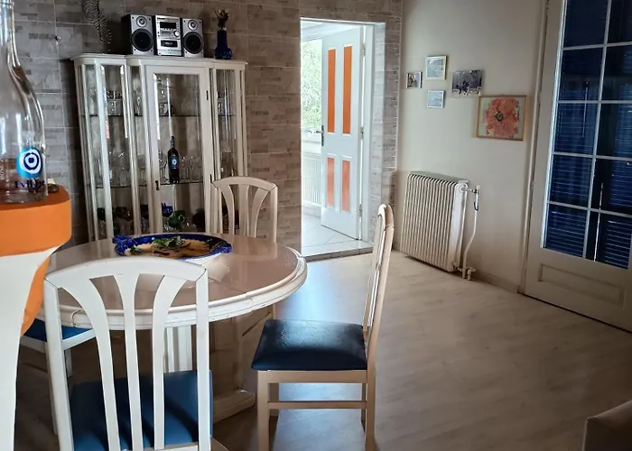 Leon Mare * Σκάλα Καλλιράχης